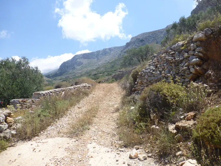 Entrance to the land from the main road